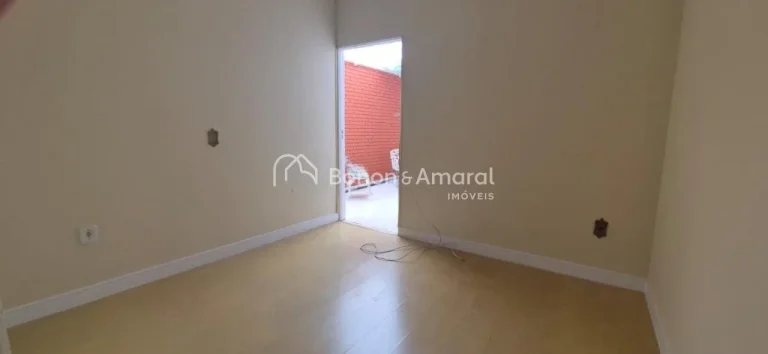 Imagem Excelente oportunidade para quem busca conforto, espaço e praticidade! Esta casa conta com 3 quarto...