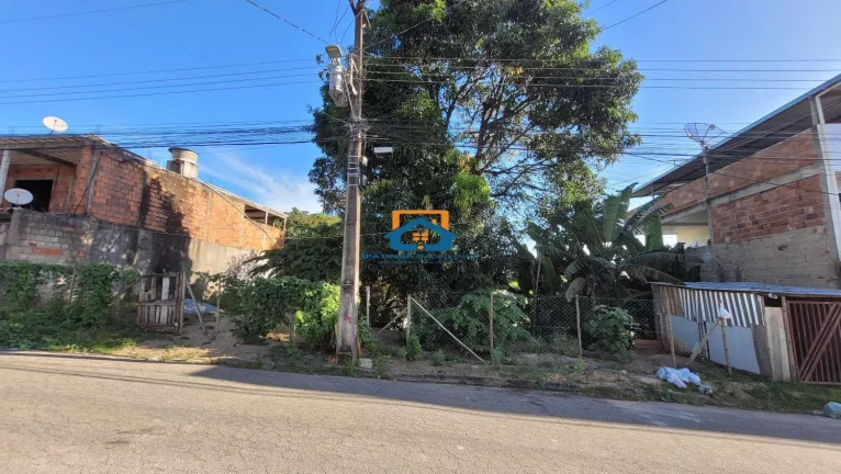 Foto do imóvel Lote de 495m² a venda no bairro Caravelas. em Rua Paranavaí