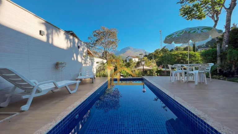 Imagem Casa de Alto Padrão no bairro do Golfe em Teresópolis-RJ
