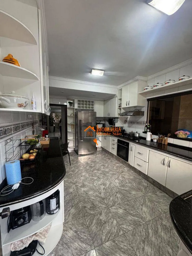 Imagem Sobrado com 4 dormitórios à venda, 255 m² por R$ 2.332.000 - Parque Renato Maia - Guarulhos/SP