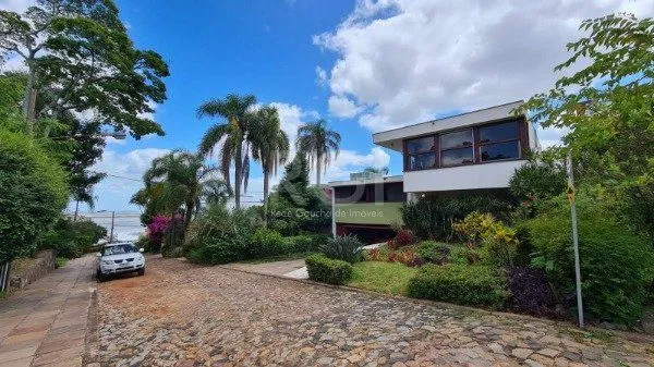 Imagem Casa Condominio para Venda - 300m², 4 dormitórios, sendo 1 suites, 2 vagas - Santa Tereza