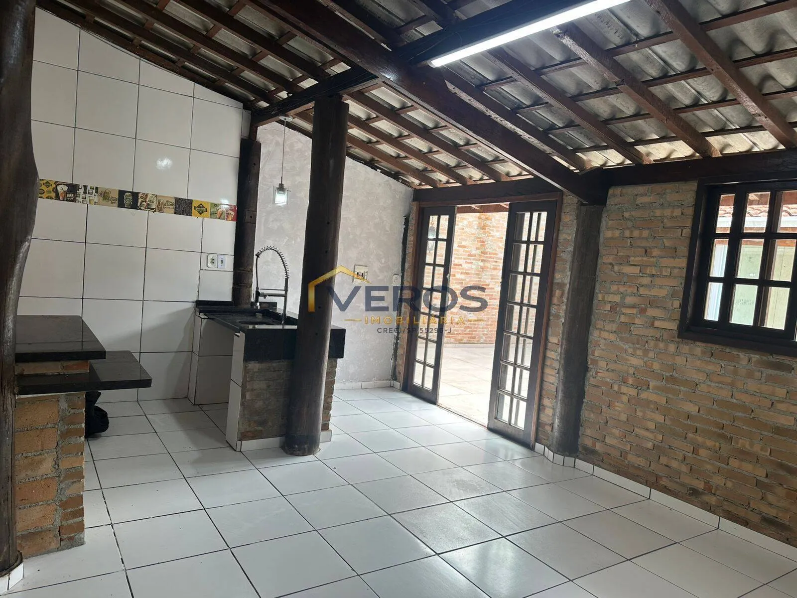 Imagem Casa térrea grande a venda na Martim de Sá em Caraguatatuba