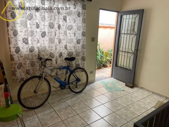 Imagem Casa para Venda em Atibaia, Jardim Alvinopolis, 2 dormitórios, 2 banheiros, 2 vagas