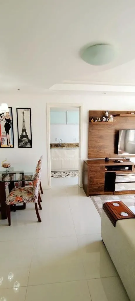 Imagem Apartamento 67m² - 2 dormitórios e 1 vaga de garagem no bairro Teresópolis