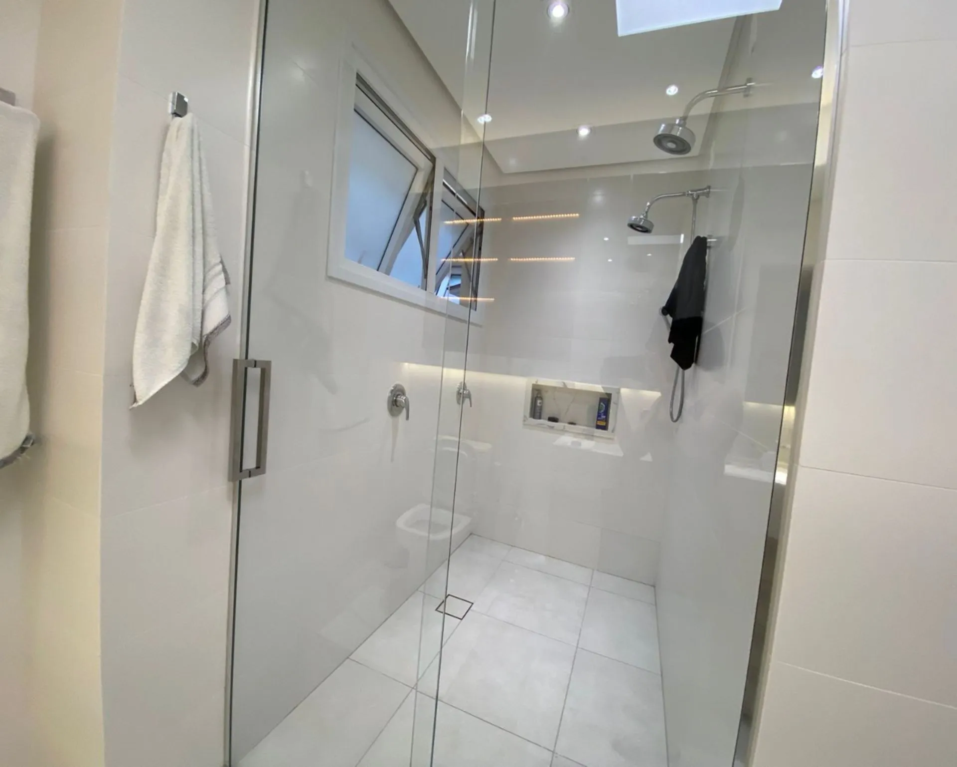 Imagem Apartamento 4 suítes, 230 m², em Jurerê In