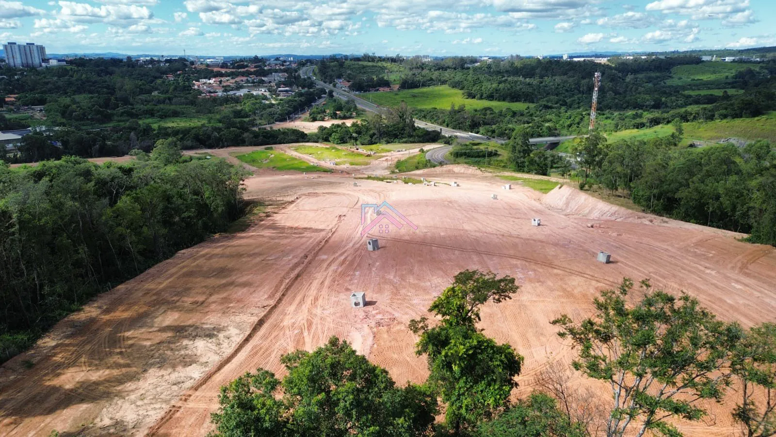 Imagem Terrenos à venda Residencial Portal dos Pássaros - Lotes à partir 150 m2 - Bairro Medeiros - Jundiaí
