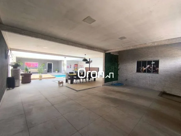 Imagem Sobrado à venda, 360 m² por R$ 999.000,00 - Parque Industrial João Bras 2 - Goiânia/GO