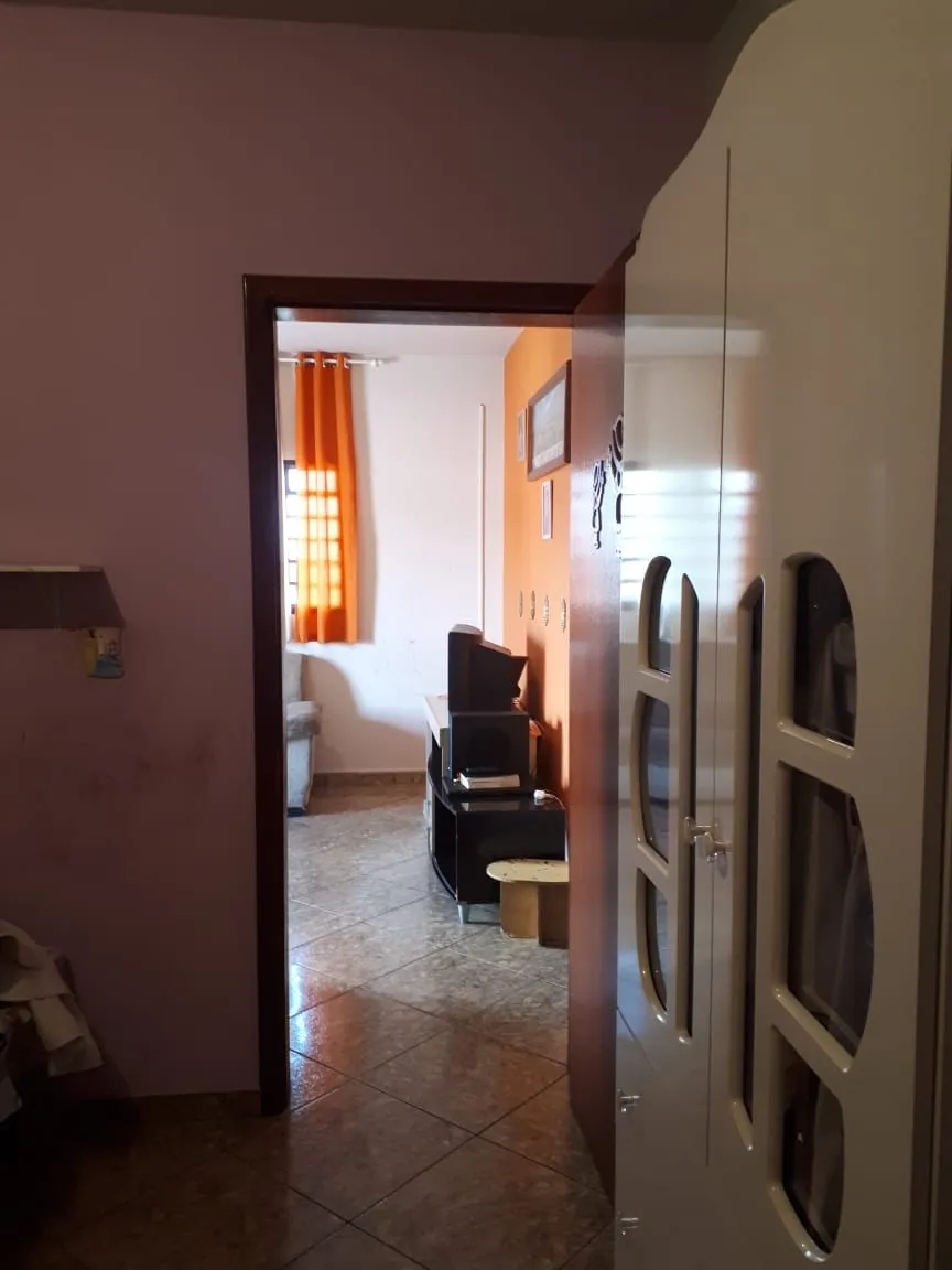 Imagem Sobrado dos Sonhos: Residência e Comércio em Harmonia
