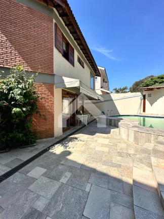 Imagem Casa de Condomínio em Alphaville - Santana de Parnaíba
