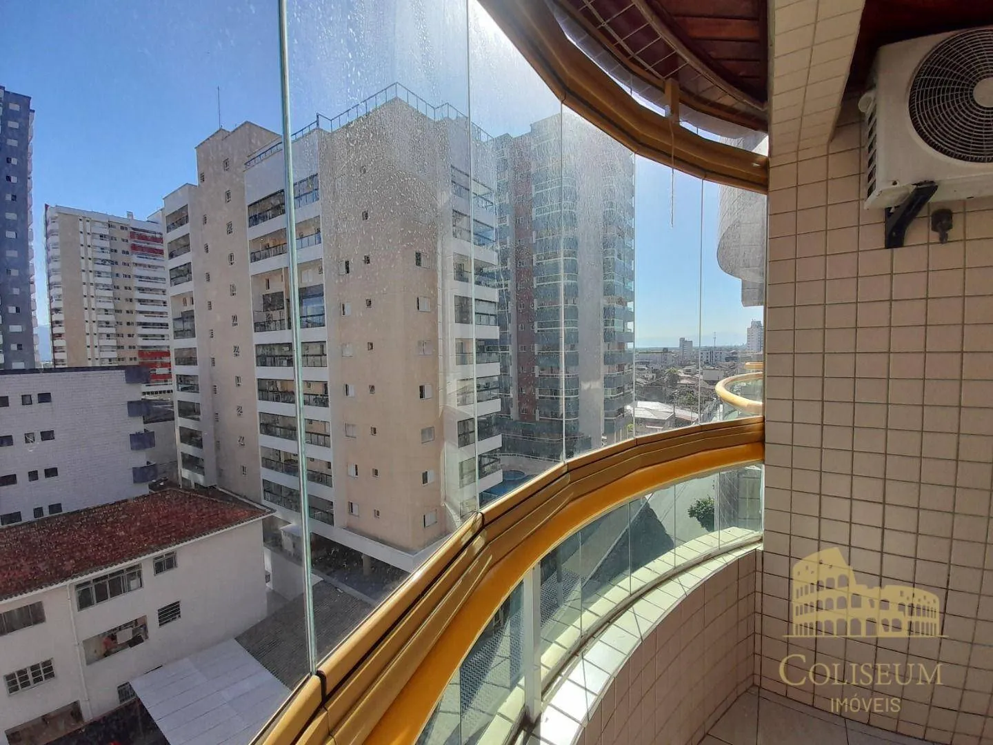 Imagem Apartamento com 2 dormitórios à venda, 67 m² por R$ 400.000,00 - Vila Assunção - Praia Grande/SP