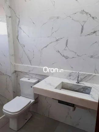 Imagem Sobrado à venda, 213 m² por R$ 1.580.000,00 - Jardins Bolonha - Senador Canedo/GO