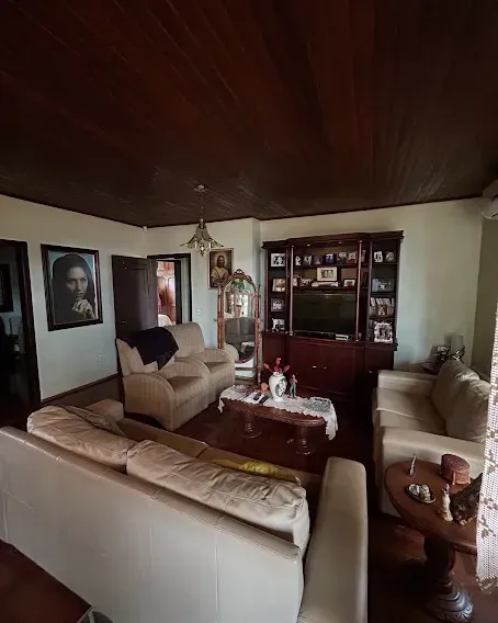 Imagem Casa com 3 Quartos à Venda, 137,43 m² em Centro - Ijuí