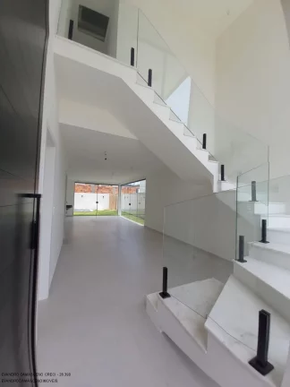 Imagem Casa de luxo em condomínio à venda em Camaçari-BA, Vila de Abrantes: 4 quartos, 4 suítes, 2 salas, 1 banheiro, 3 vagas, 148m².