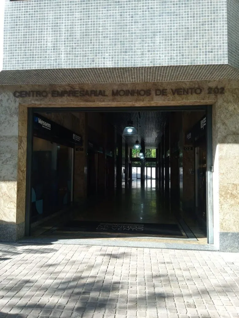 Imagem Sala Comercial no Coração do Moinhos de Vento - Rua Hilário Ribeiro