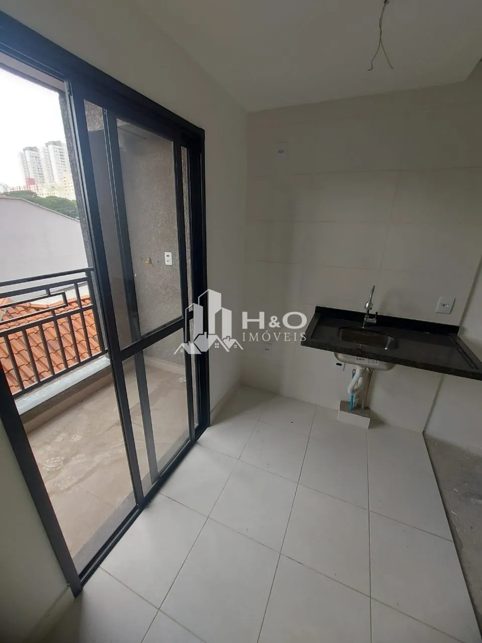Imagem Apartamento à Venda no Tatuapé - 2 Dormitórios, Varanda e Salão de Festas