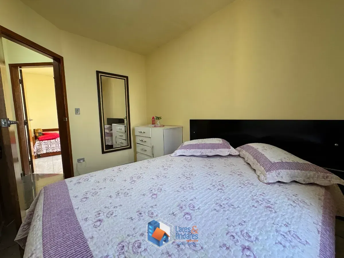 Imagem Sobrado para venda em Jardim Independência com 3 quartos, 90m²