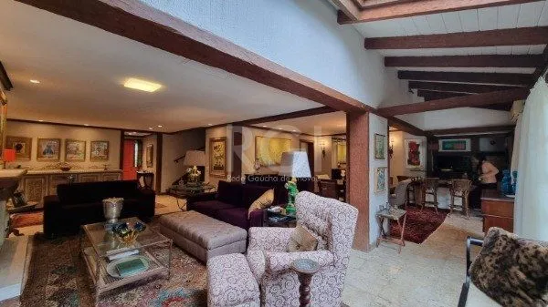 Imagem Casa Condominio para Venda - 420m², 4 dormitórios, sendo 4 suites, 4 vagas - Boa Vista
