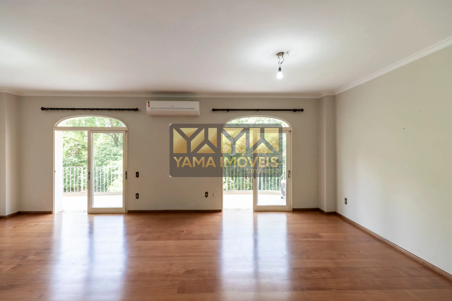 Imagem Condomínio Ouro Preto - Apartamento à venda no bairro Centro - Ribeirão Preto/SP