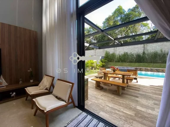 Imagem Casa moderna no Cond Alphaville Granja Vianna - 04suítes, Gourmet, piscina!