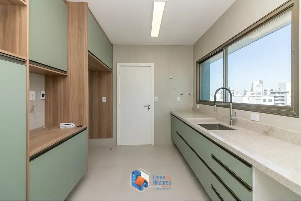 Imagem Cobertura Duplex à venda 4 Quartos 3 Suites 4 Vagas 500M² Aclimação São Paulo - SP