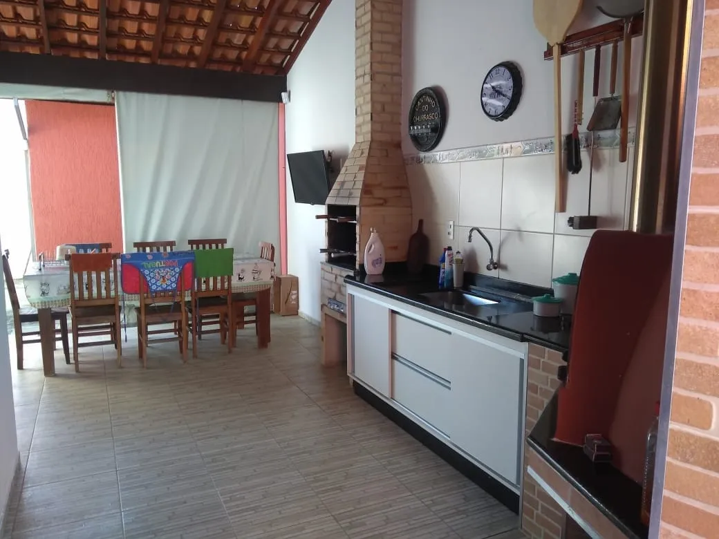 Imagem Casa à venda 2 Quartos, 1 Suite, 2 Vagas, 262M², Mantiqueira, Pindamonhangaba - SP