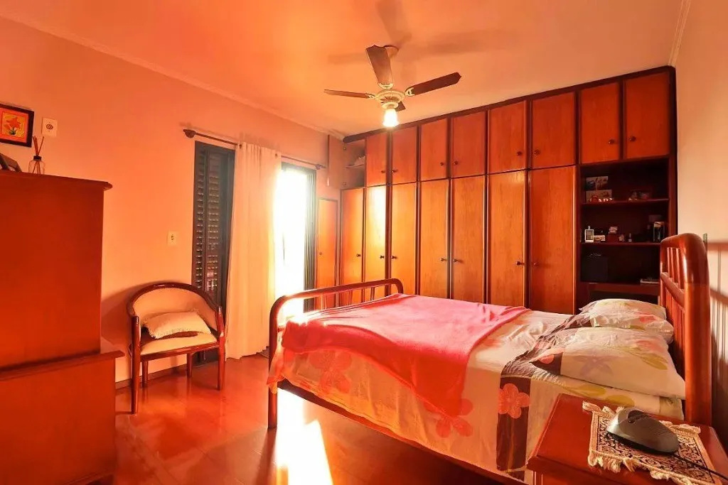 Imagem Venda ou locação de apartamento de 3 quartos no Parque das Nações, Santo André-SP: 135m², 1 suíte, 3 banheiros, 2 vagas.