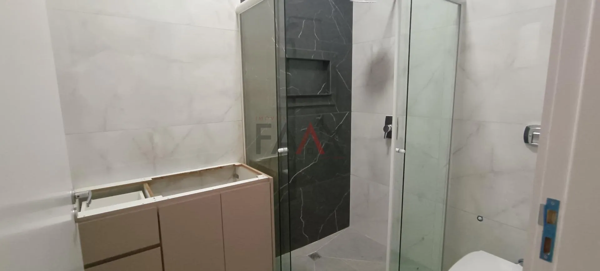 Imagem Sobrado com 4 dormitórios á venda,166.80 m², DOS ESTADOS, GUARAPUAVA - PR
