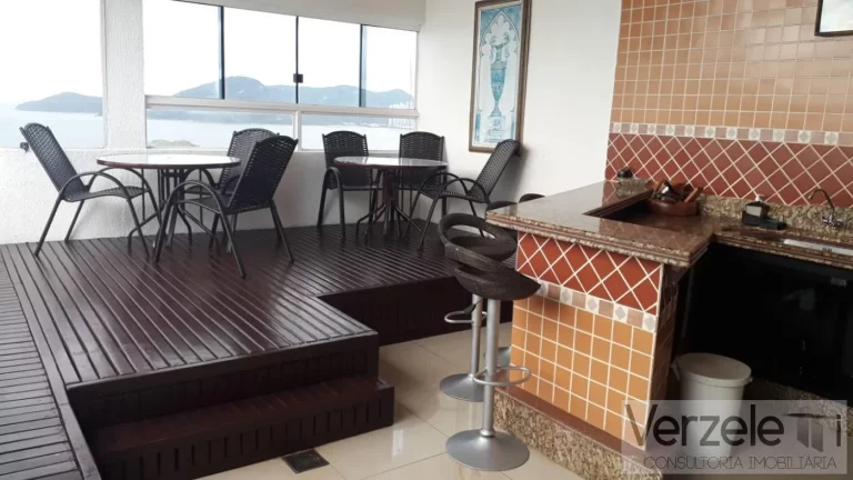 Imagem Apartamento para Temporada em Balneário Camboriú / SC no bairro Centro