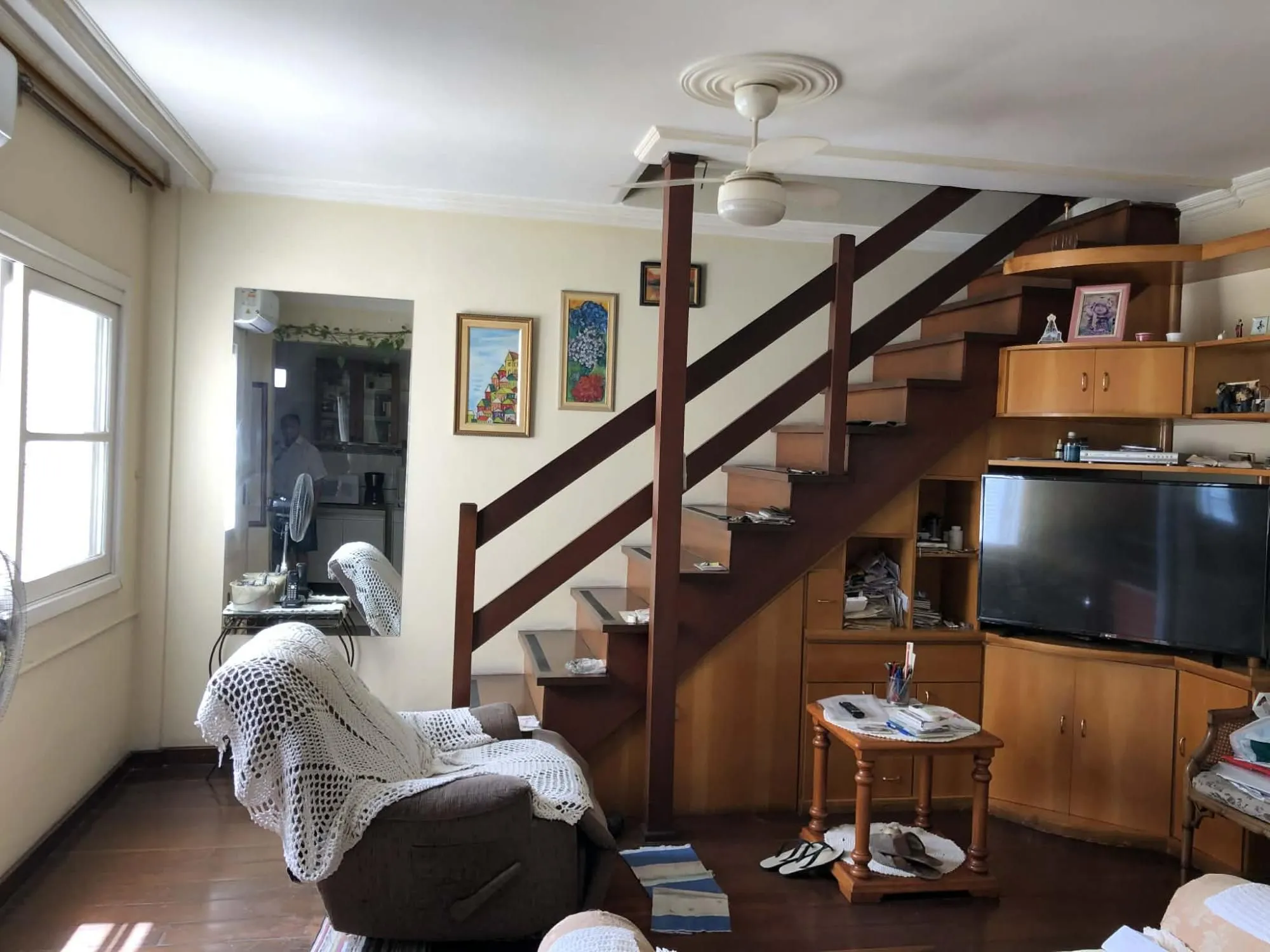 Imagem Predio residencial sendo uma cobertura e mais 03 apartamentos
