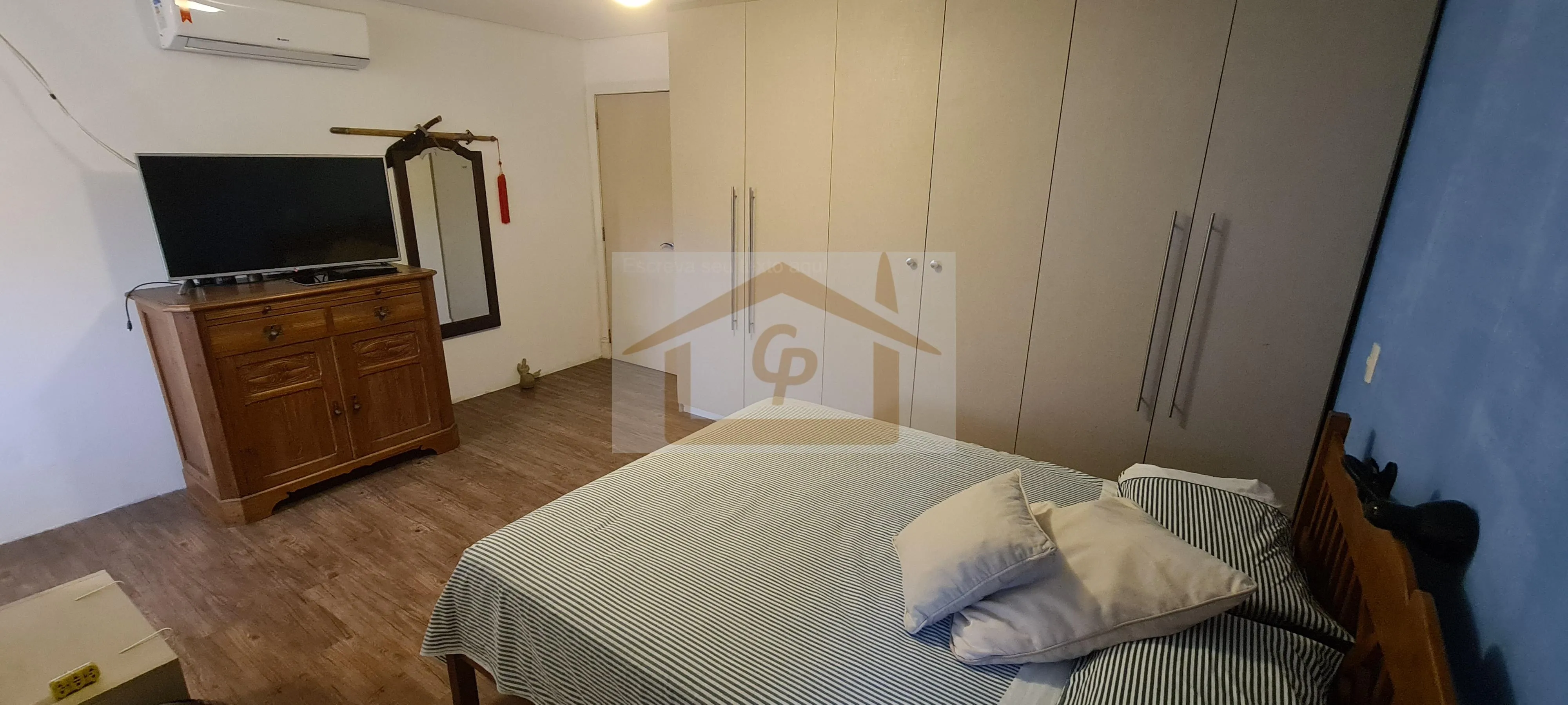Imagem Casa Alto Padrão em condomínio fechado, 3 quartos sendo 2 suítes, 3 vagas cobertas