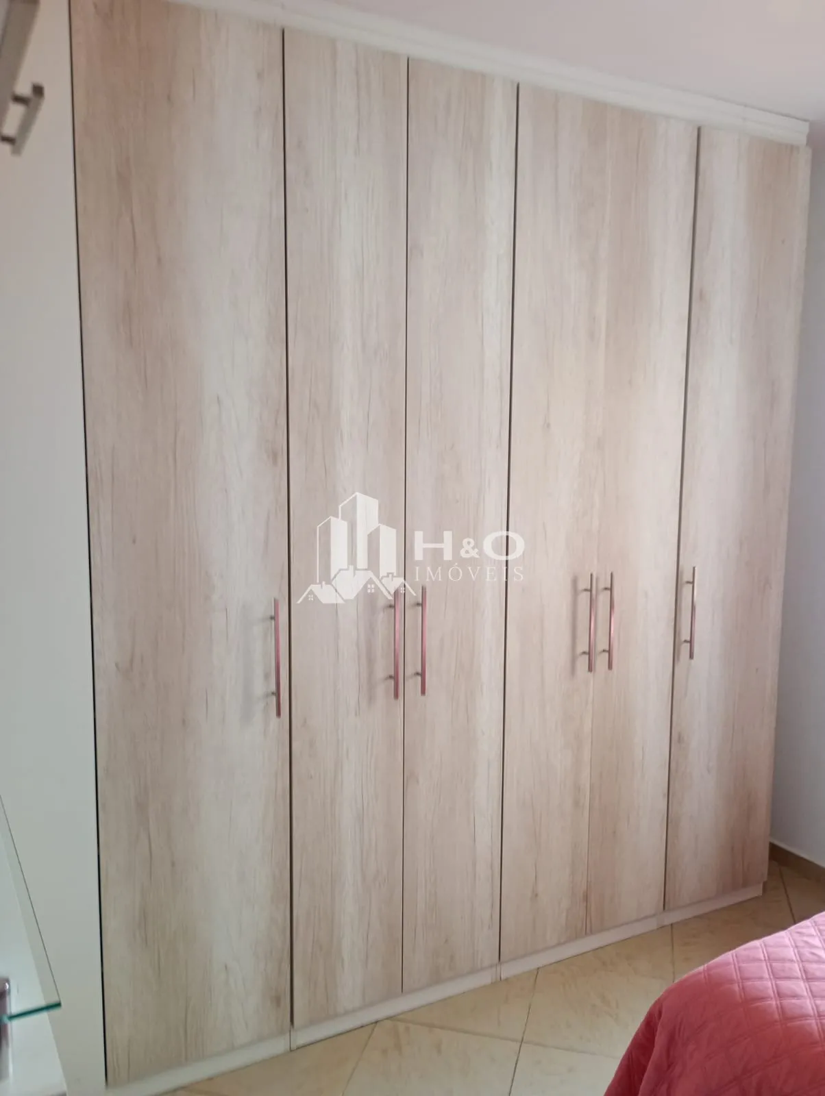 Imagem Sobrado à Venda com 3 Dormitórios Planejados - Próximo ao Shopping, Comércio Completo e Futuro BRT