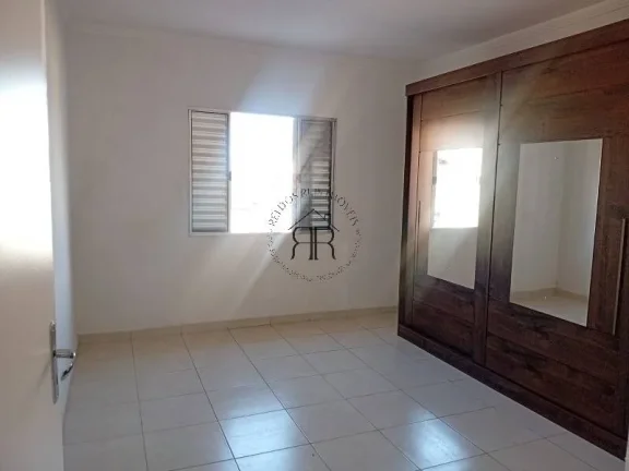 Imagem Casa à venda com 80m², 2 quartos e 1 vaga
Explore esta encantadora casa localizada no acolhedor ba...