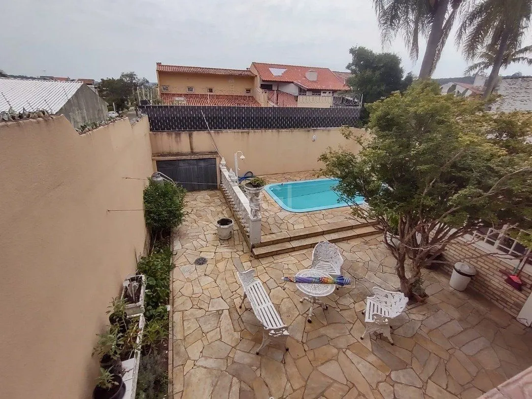 Imagem Casa para Venda - 200m², 4 dormitórios, sendo 1 suites, 3 vagas - Ipanema