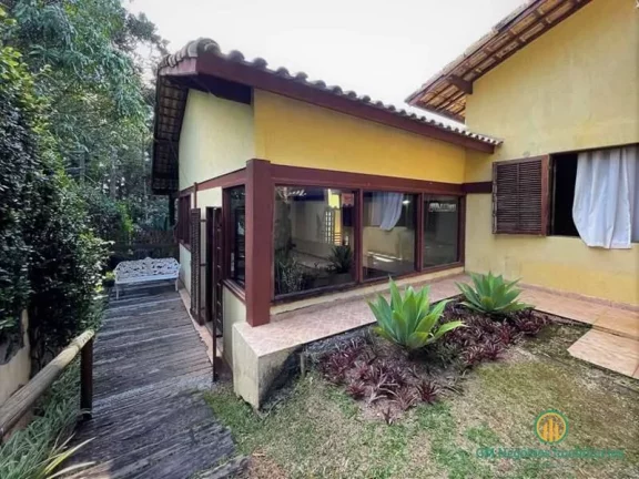 Imagem Casa Semitérrea com 4d/1ste. , lareira, piscina e gazebo!