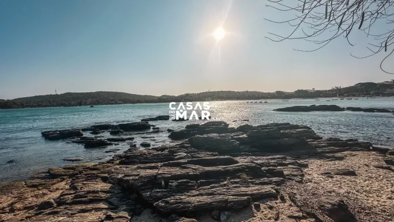 Imagem Casa Frente Mar para Venda em Armação dos Búzios / RJ no bairro Ferradura