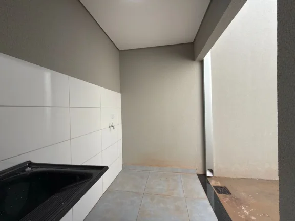 Imagem Casa Térrea Nova – 1 suíte + 1 quarto - Excelente Localização