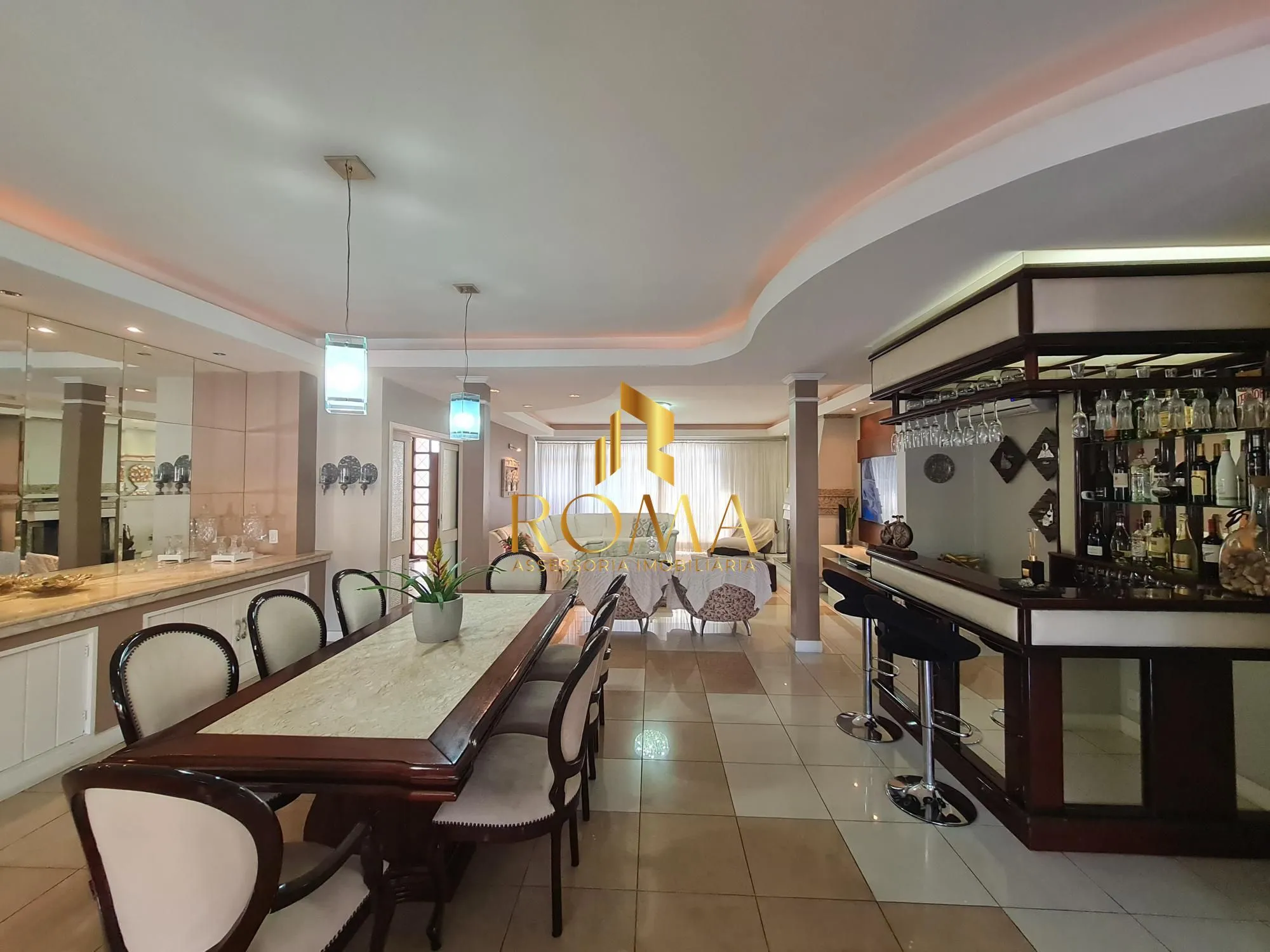 Imagem Casa 3 dormitórios à venda Patronato Santa Maria/RS