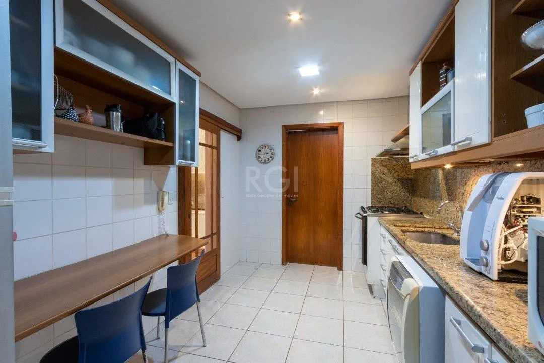 Imagem Casa Condominio para Venda - 334.56m², 4 dormitórios, sendo 1 suites, 2 vagas - Jardim Isabel