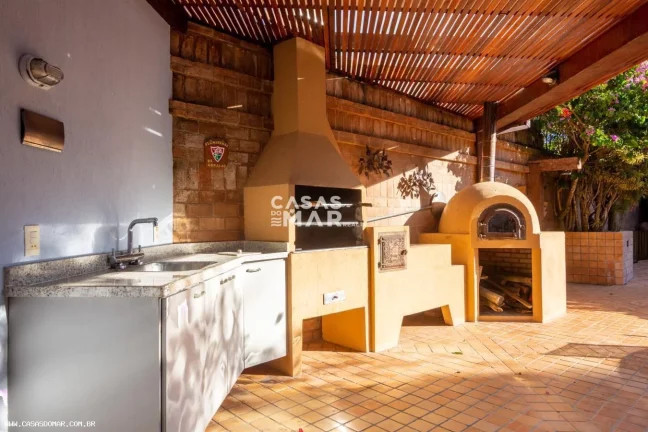Imagem Casa em Condomínio para Temporada em Armação dos Búzios / RJ no bairro Manguinhos