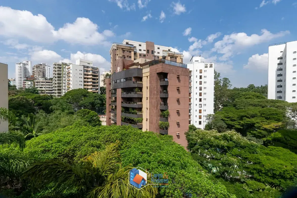 Imagem Apartamento para venda em Real Parque com 4 quartos, sendo 2 suítes, 156m²