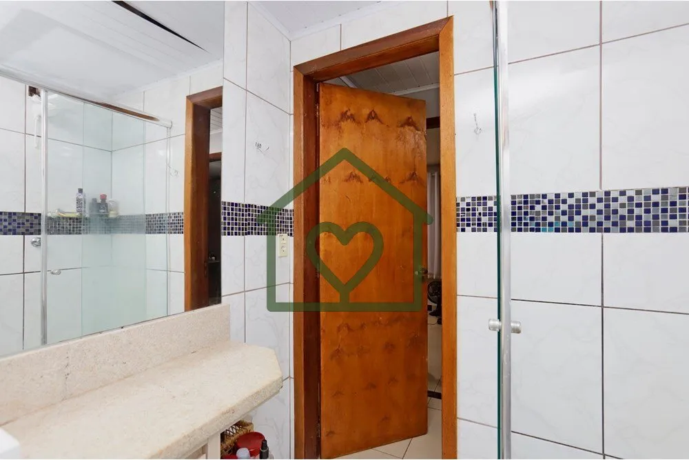 Imagem Apresentamos uma oportunidade única para adquirir sua casa dos sonhos por um preço imperdível! Es...