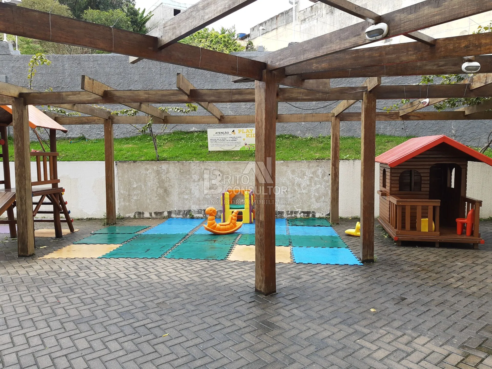 Imagem Condomínio Naturalle Residence Club - Vendo Apartamento com 2 Quartos, Suíte, 1 Vaga, Sol Manhã, Centro São Gonçalo/RJ.