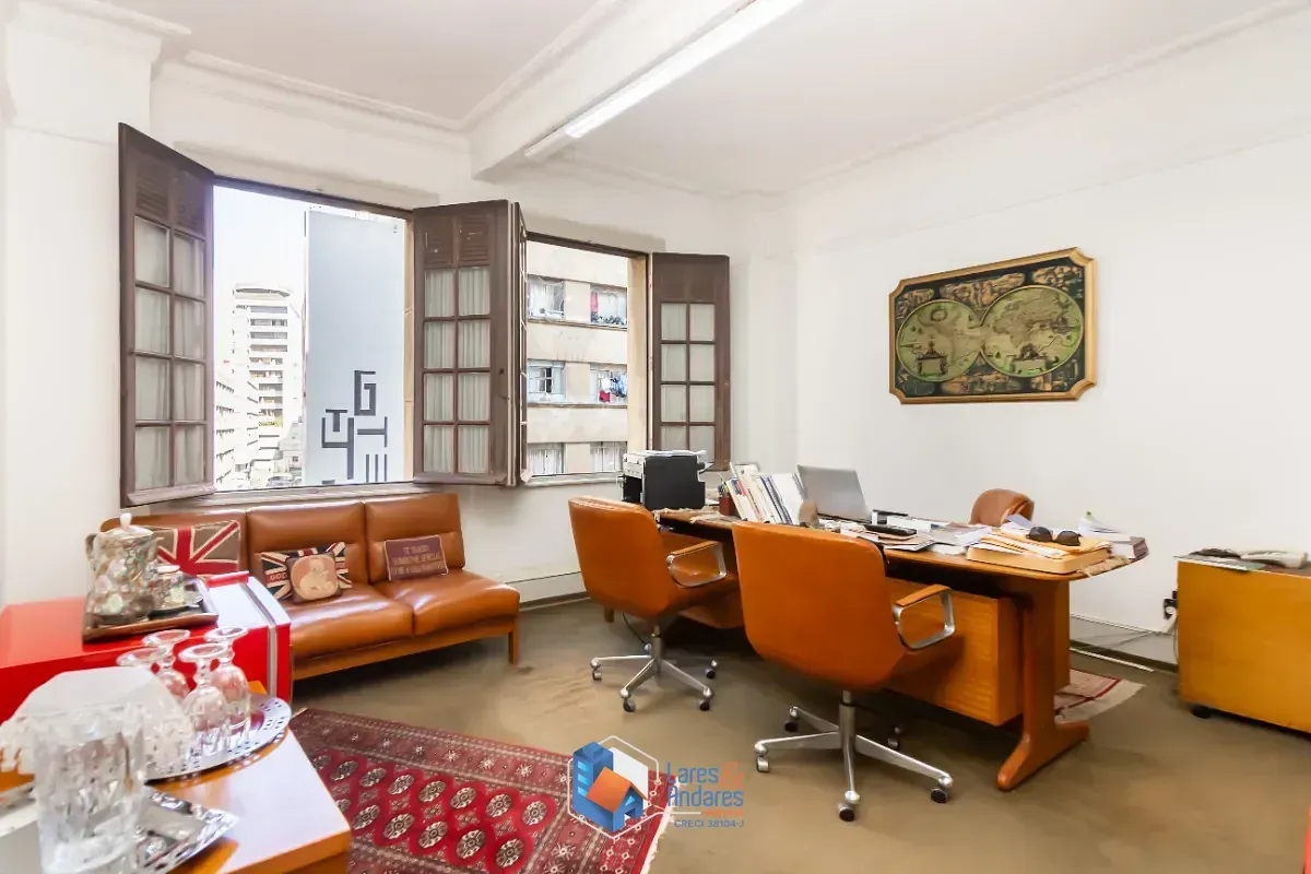 Imagem Conjunto comercial para venda em República, 200m²