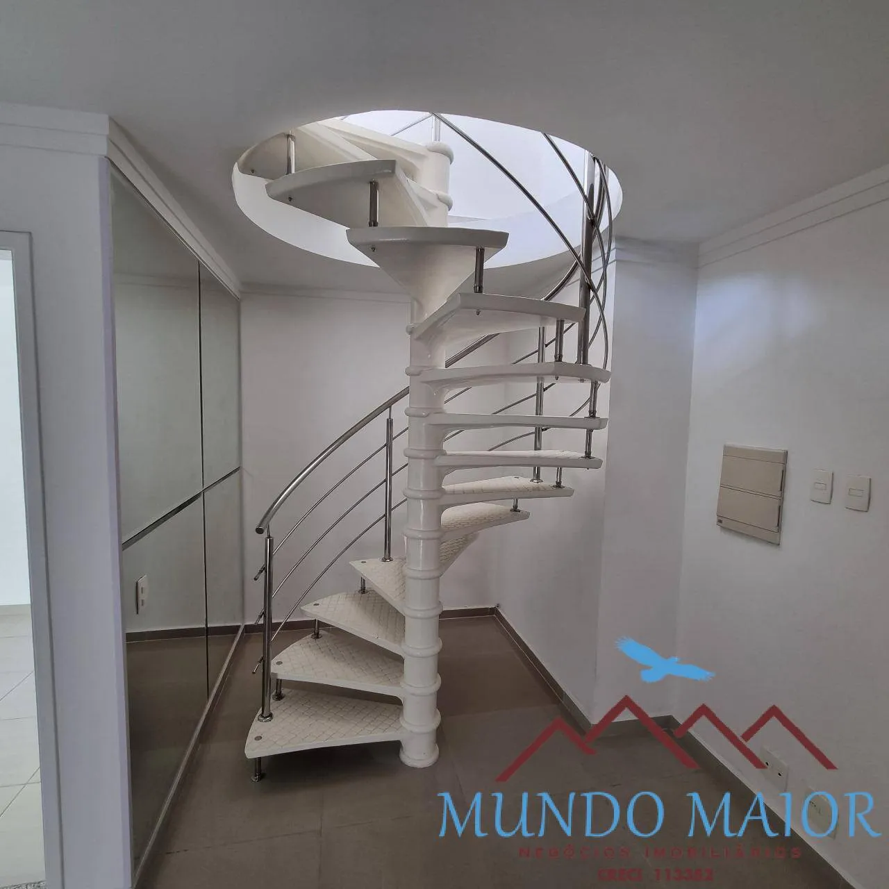 Imagem COBERTURA DUPLEX CENTRO -103M2 - 3 DORMITIOS - 2 VAGAS +CLOSET -R$ 700.000