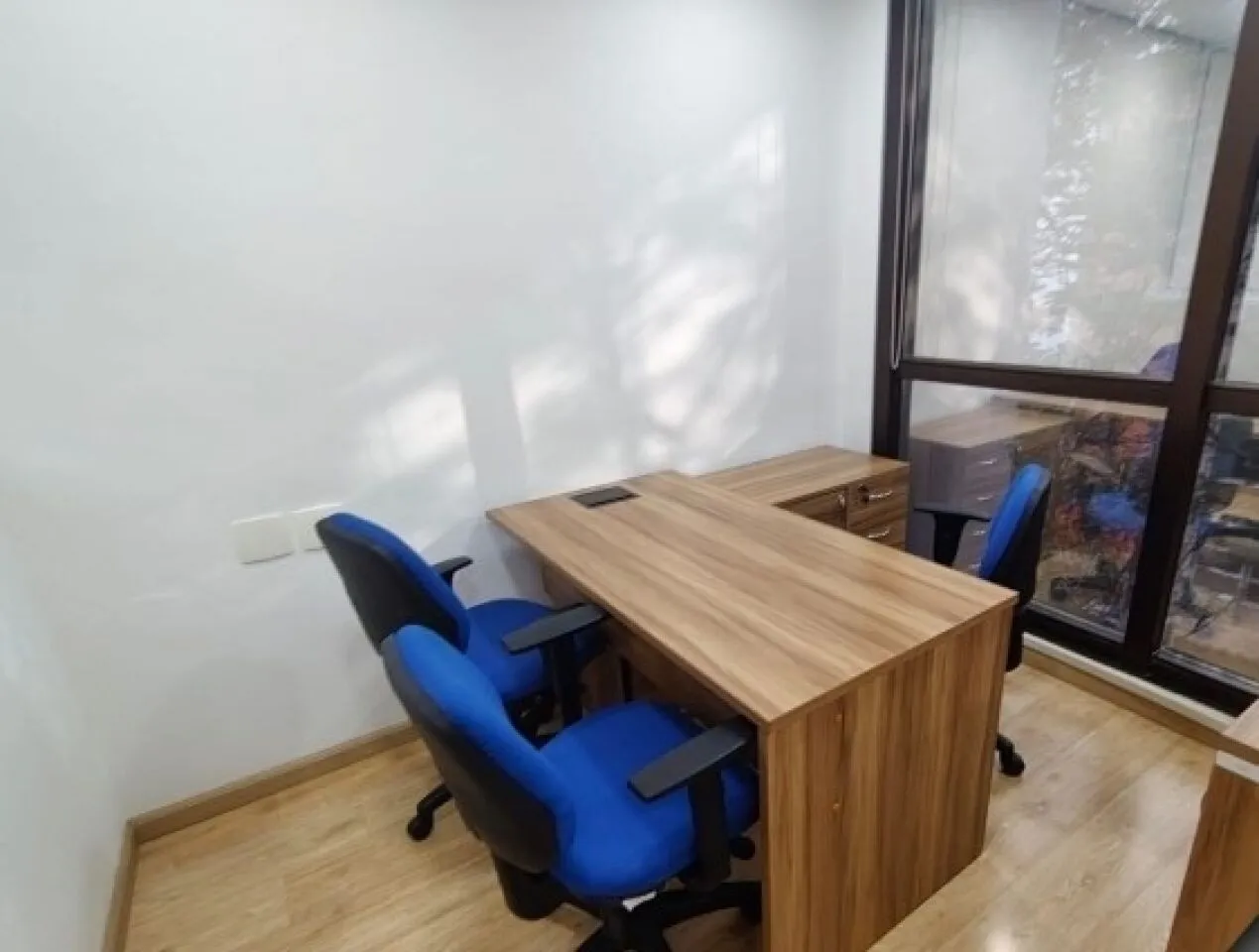 Imagem Sala comercial com 251m², para locação, com salas e vão livre, 6 vagas, na Vila Olímpia