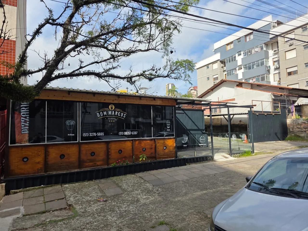 Imagem AMPLO TERRENO PLANO NO BAIRRO MENINO DEUS