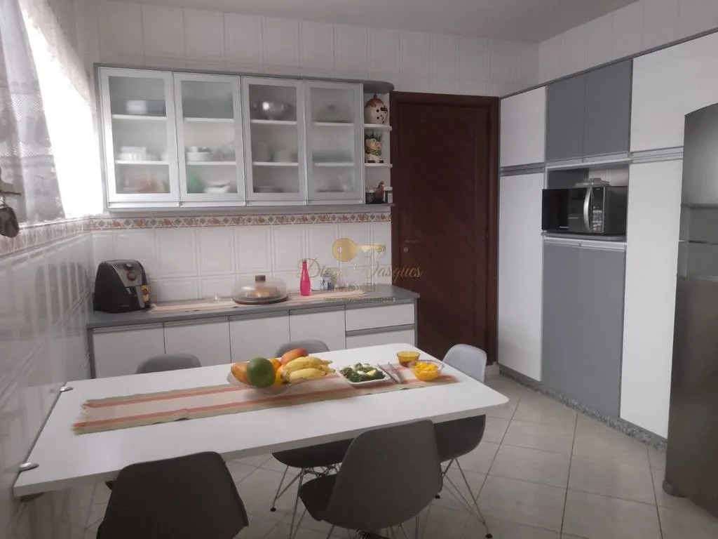 Imagem Casa para Venda em Teresópolis / RJ no bairro Várzea