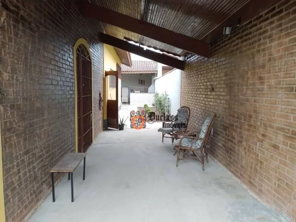 Imagem Casa com 3 dormitórios à venda, 125 m² por R$ 570.000 - Balneário São Jorge - Itanhaém/SP