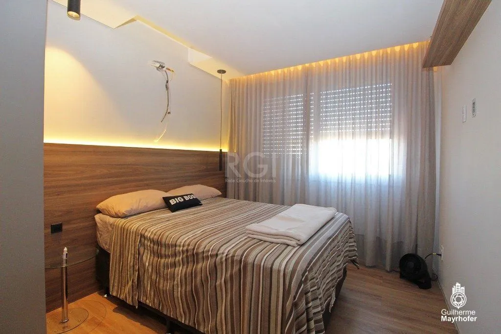 Imagem Apartamento para Venda - 67m², 2 dormitórios, Cristal