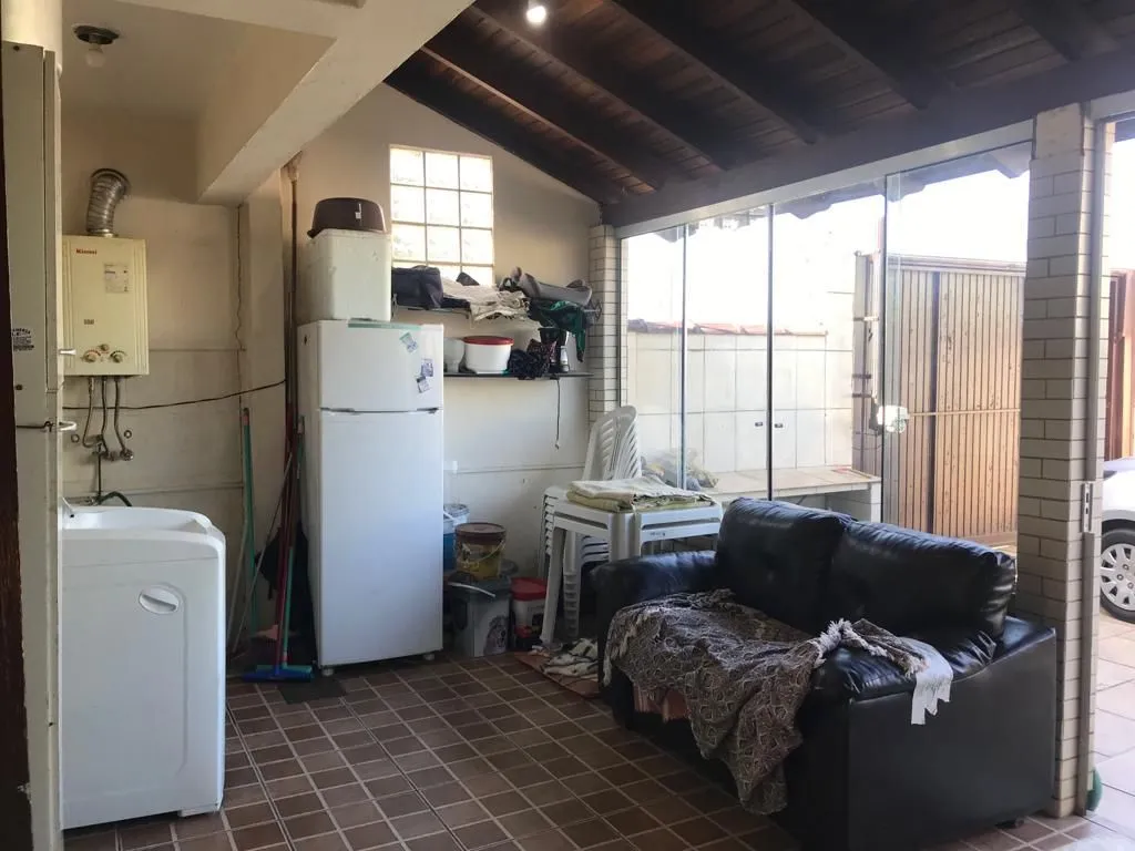 Imagem Sobrado semi mobiliado de 3 dormitorios sendo uma suite no bairro Hipica